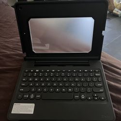 Rugged Education Keyboard iPad 10.2"
