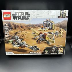 LEGO Star Wars: The Mandalorian Trouble on Tatooine 75299 Building Toy for Kids (277 Pieces)