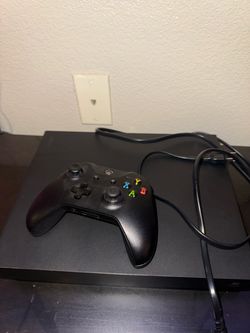 Xbox One X Black 1TB