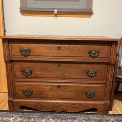 Antique Oak 3-Drawer Chest