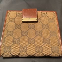 Gucci Wallet GG canvas leather brown bifold wallet 
