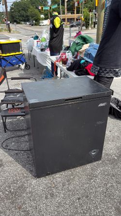 Deep freezer