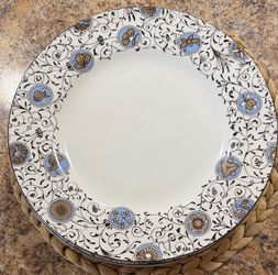 Martha Stewart Collection – Conservatory Medallion Dinner Plates (Set of 6)
