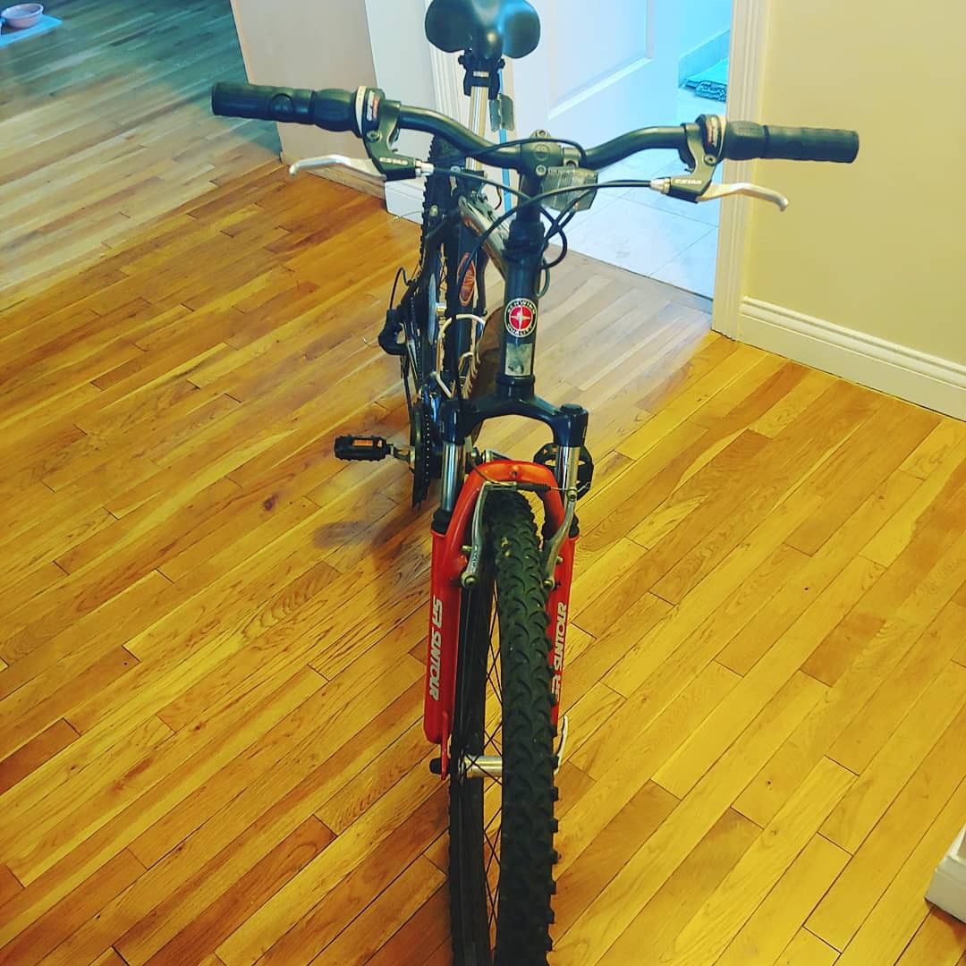 Men's SCHWINN mountain bike for Sale in Chicago, IL OfferUp