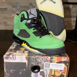 Air Jordan Retro 5 Oregon Ducks Size 10 New w/Box