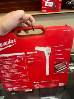 Milwaukee socket set 3/8