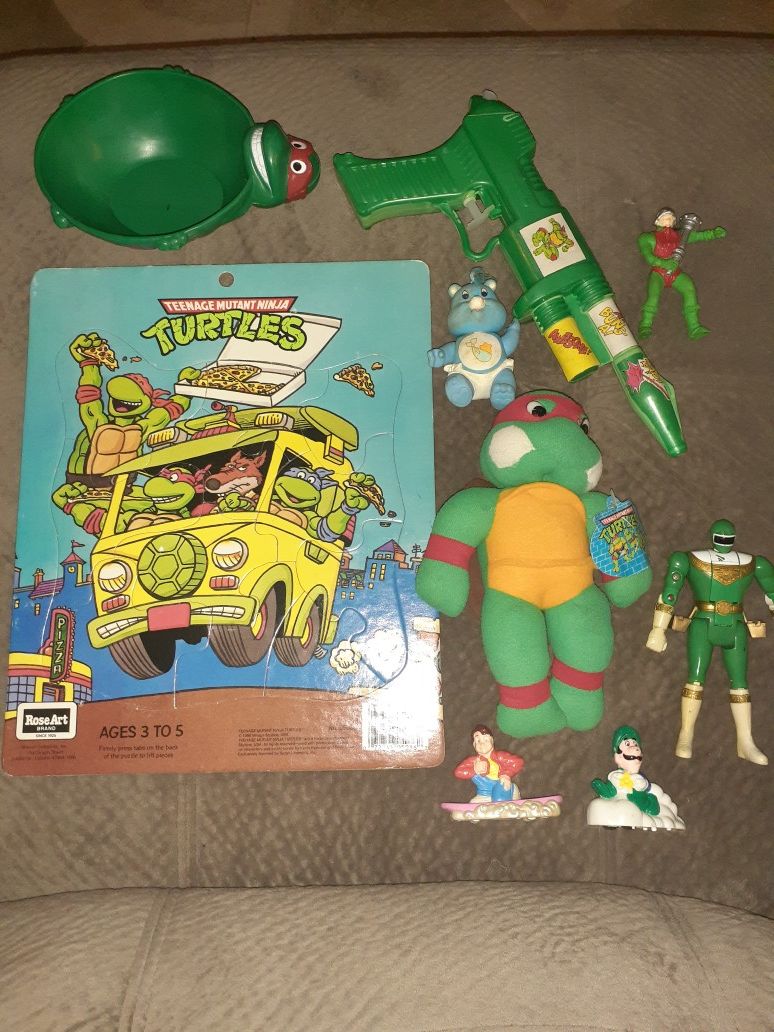 Ninja turtles, vintage toy lot