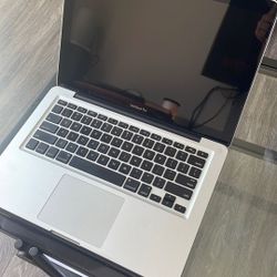MacBook Pro 2012 13 Inch Great Condition 