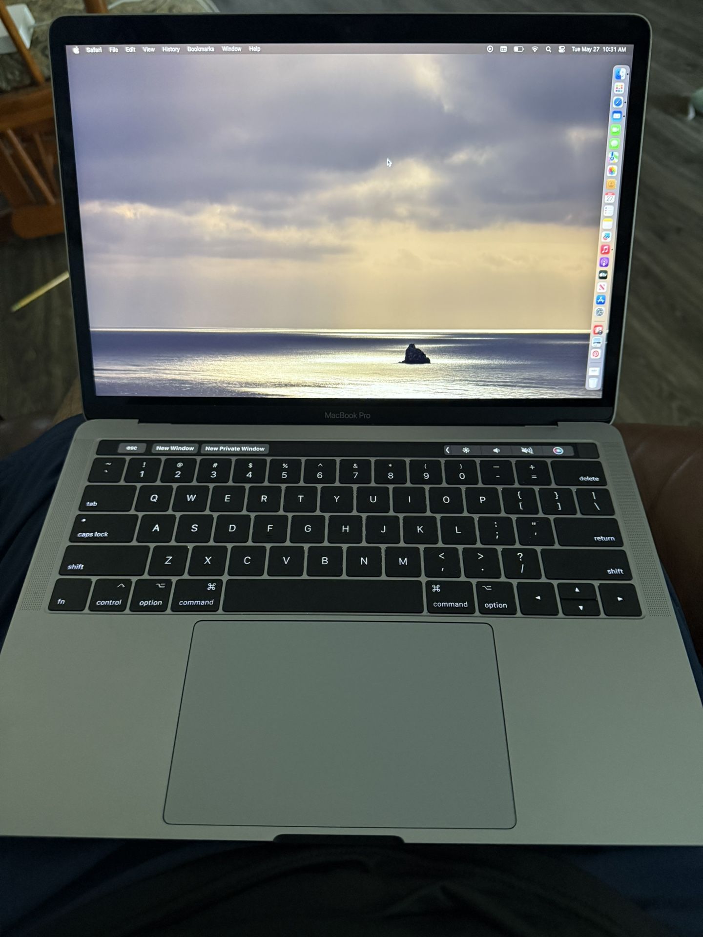 macbook pro 13.3”