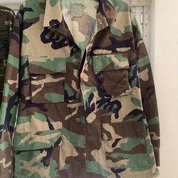 Camouflage Fatigue Jacket Medium Regular + Long Sleeve Shirt & Fatigue Pants ( Red Head ) + Travel Drawstring Sackpack Camo