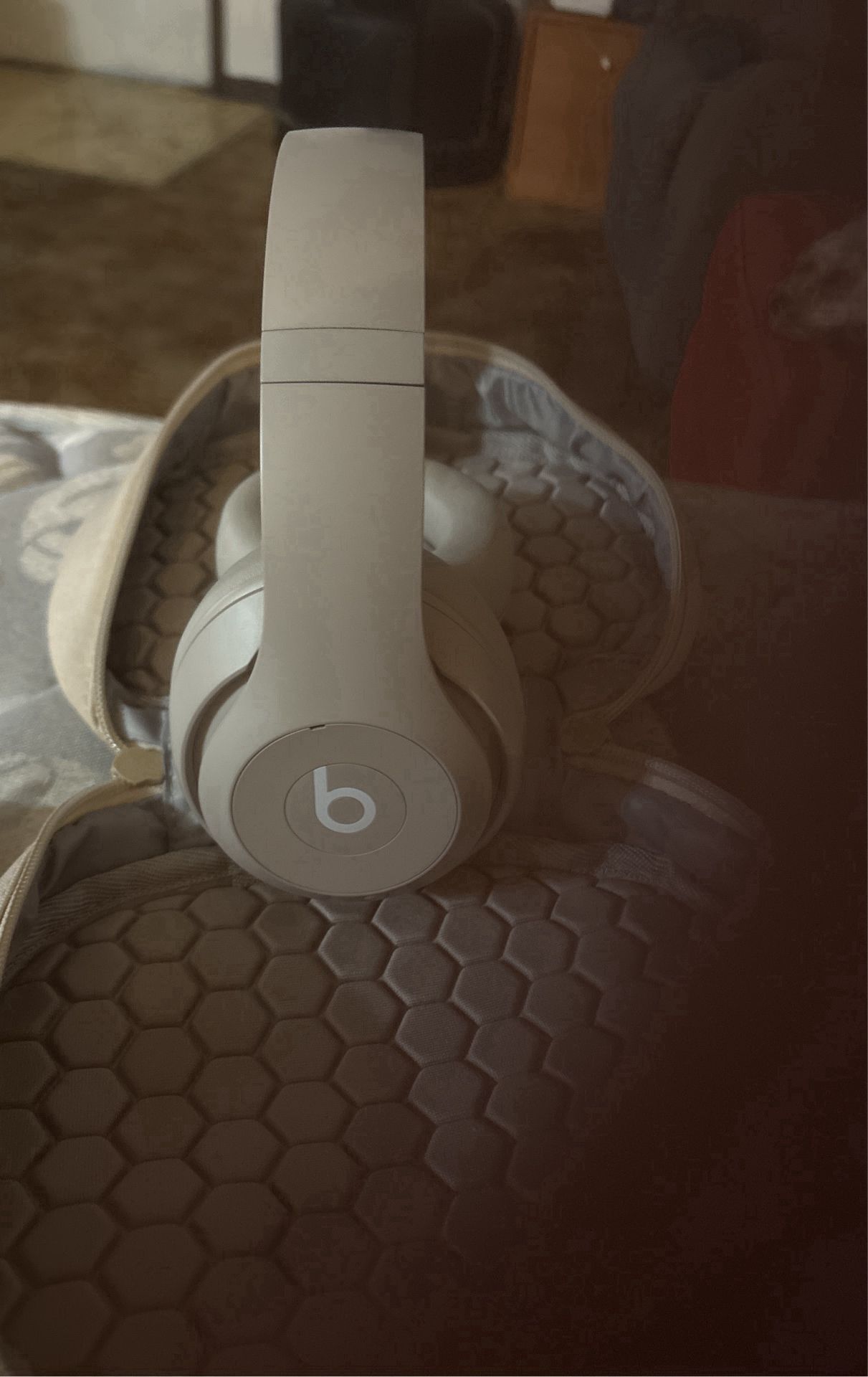 Studio Pro Beats By Dre(tan)