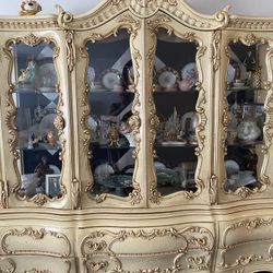 China Cabinet 