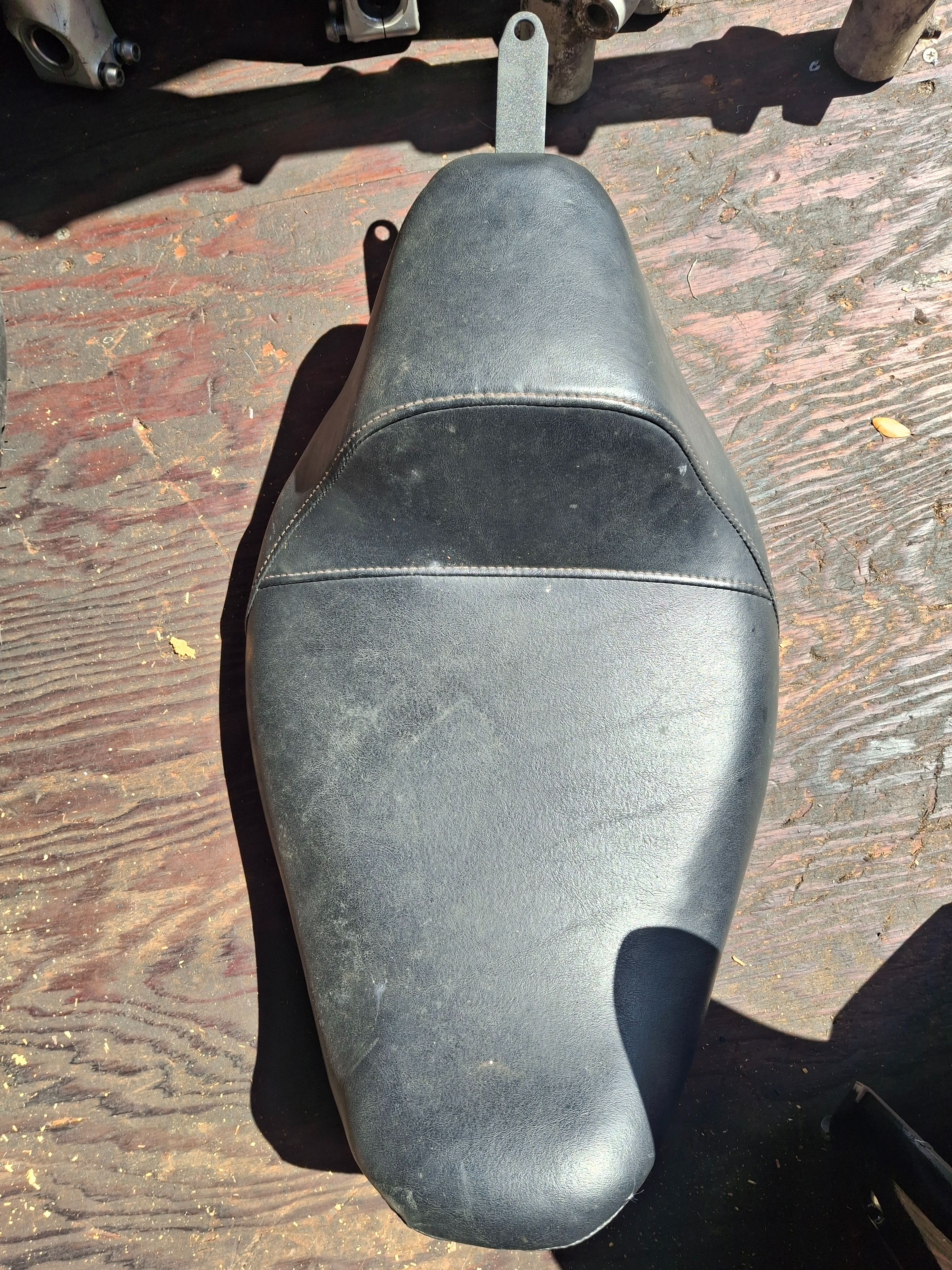 Harley Davidson Dyna Low Rider Front Seat Solo Seat Pillion Pad Lowrider FXDLS