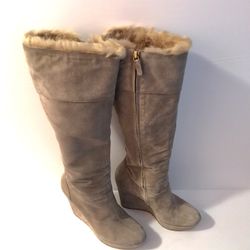 AUTHENTIC GUCCI, SUEDE WEDGE BOOTS SIZE 38