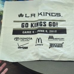 NHL Los Angeles Kings- "Go Kings Go" Fan/Rally Towel Game 3 June 4, 2012