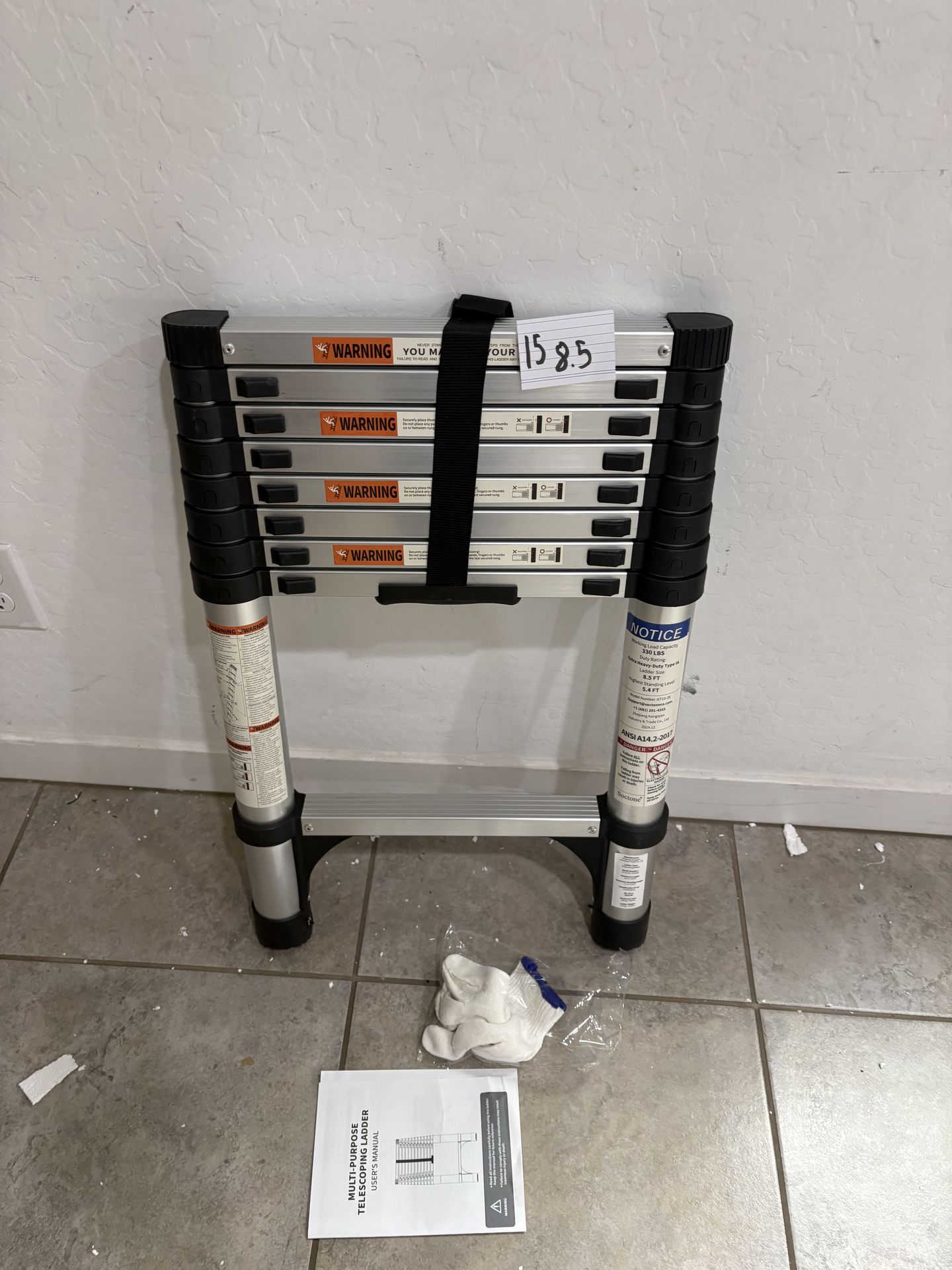 Soctone 8.5ft telescopic ladder new