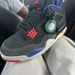 Jordan 4 Retros Rare Air