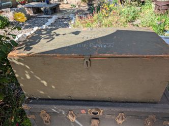 Vintage 1943 WWII Military Wooden Footlocker – Reinholdt and Lewis