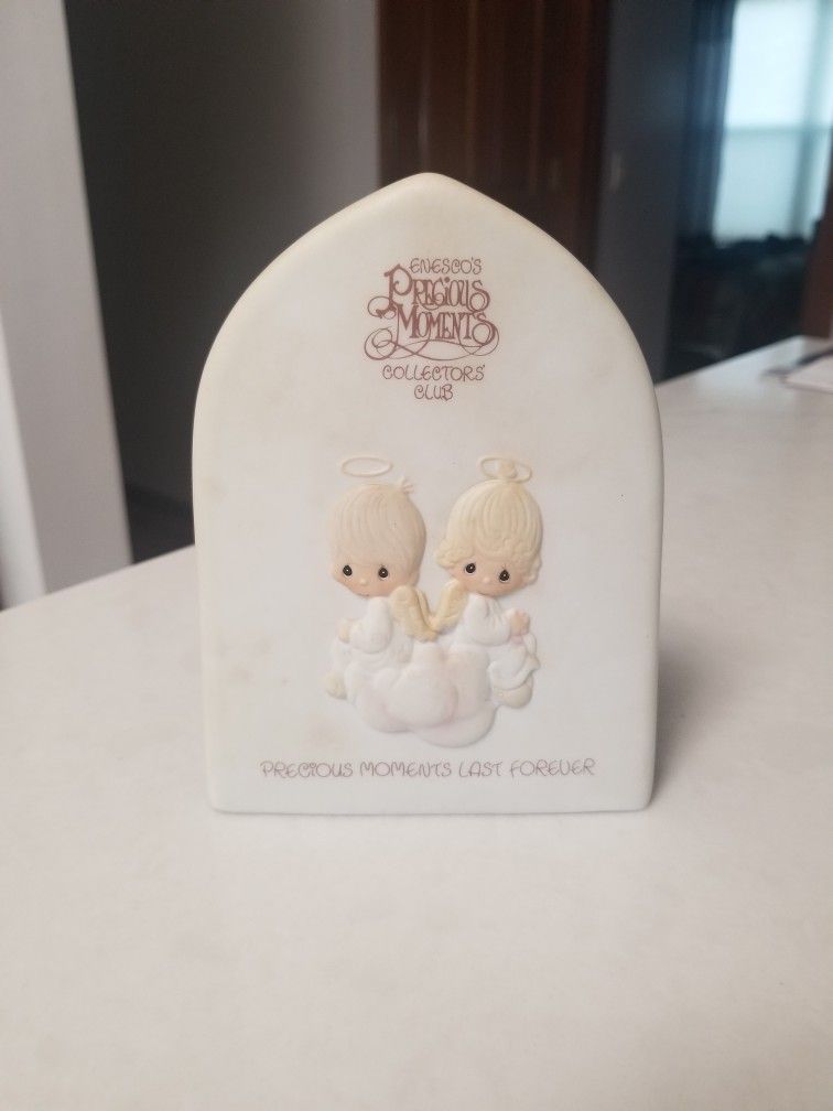 Precious Moments 1981 Collectors Club No Box