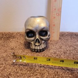 Celebrate It Halloween Ravenhead Manor Gray Skull Tealight Candle Holder