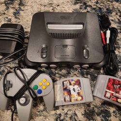 Nintendo 64 with 1 controller and 2 games 