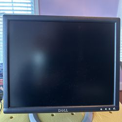 17” Computer Monitor - Like New 