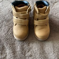 Baby Boots Size 5 