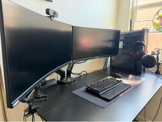FULL GAMING BATTLE STATION – PC + DUAL 200Hz MONITORS + FULL SETUP (MUST SELL)