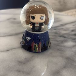 Harry Potter Hermione Funko Pop Snow Globe
