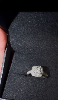 Zales Engagement ring size 5
