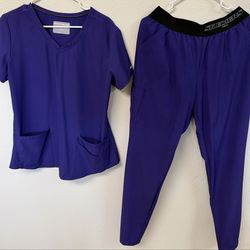 Large Size Sketchers Brand Breeze 3 Pocket Curved Vneck Top and 3 pocket Stretch Pants. New Grape Color.