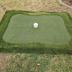 Chiping And Putting Green