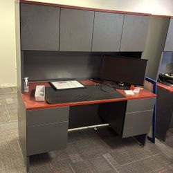 Desk and Hutch FOR FREE