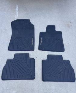 2013 Toyota Tundra OEM Floor Matt’s