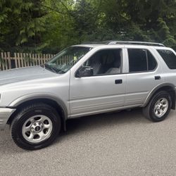 2003 Isuzu Rodeo