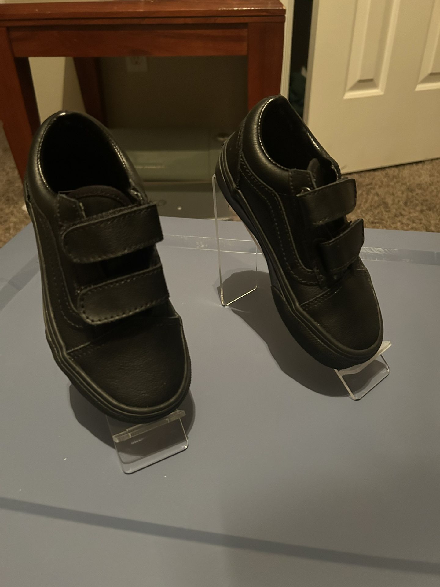 Black Vans Old Skool Velcro trainers