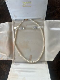 18” cultured pearl necklace