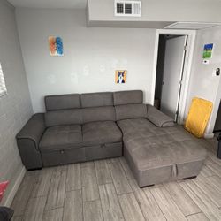 Couch (with Pull Out And Storage )
