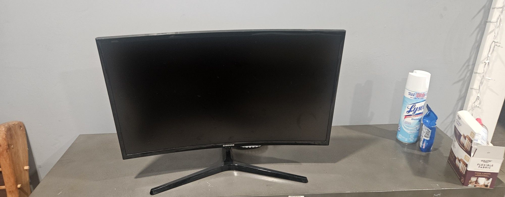 32 " Curved Monitor