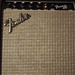 Amp For A Electric Guitar 