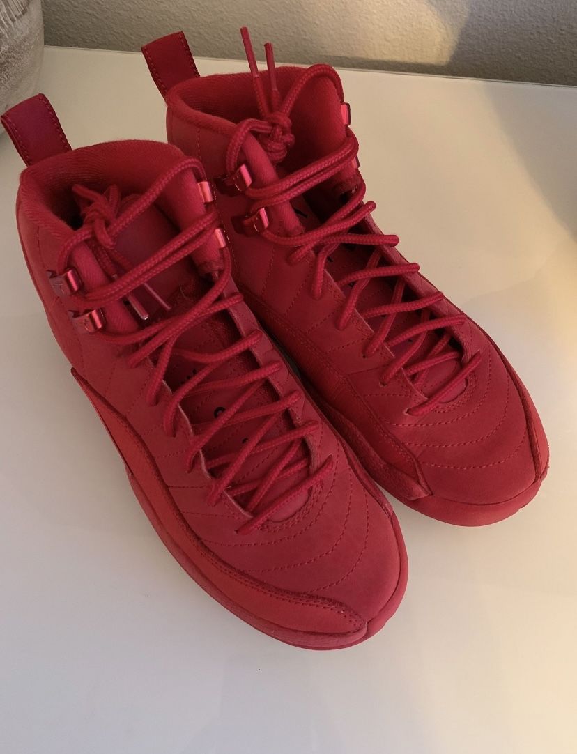 Jordan 12 Gym Red Size (4y) 9/10