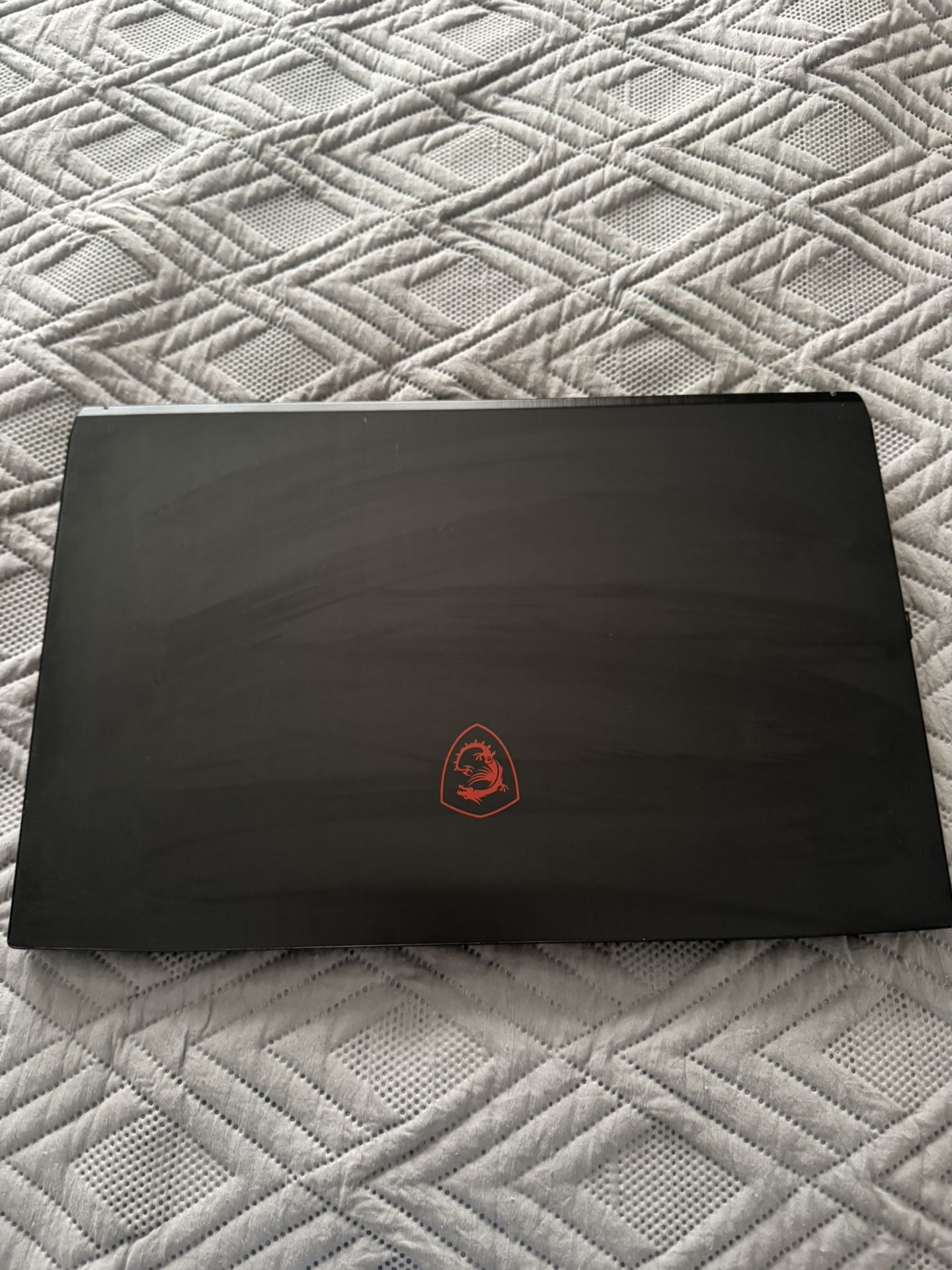 MSi Thin 10SCXR Gaming Laptop