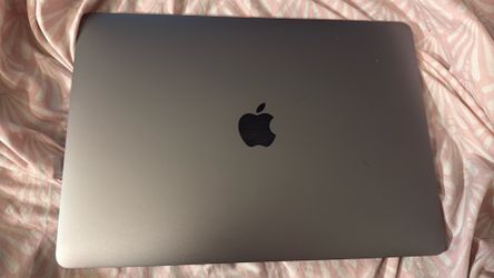 Apple MacBook Pro