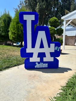 Custom piñatas