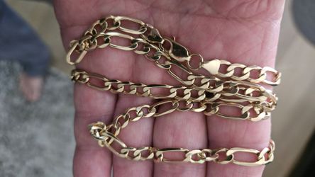 14k solid gold figaro chain