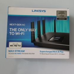Linksys AC5400 Tri- Band Wi-Fi Router (Model: EA9500) For Sale 