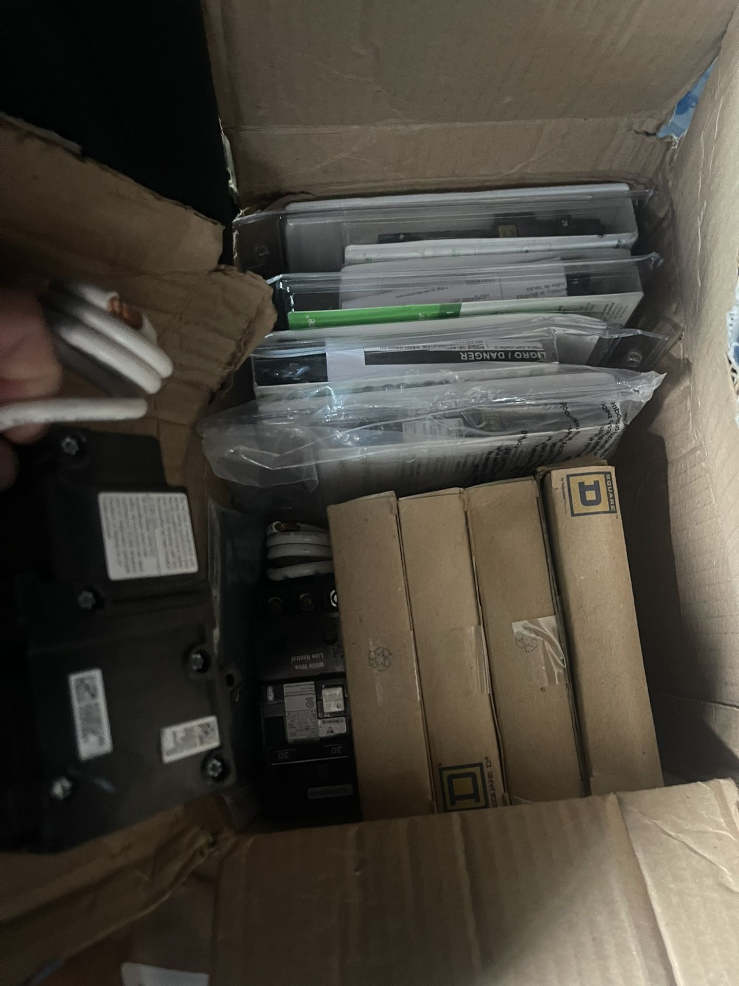 Brand New Circuit Breakers Dual AFCI/GFCI