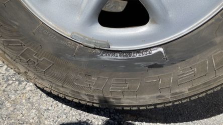 Tires Toyota Tundra, Original Wheels, Dueler Brand, 255/R18