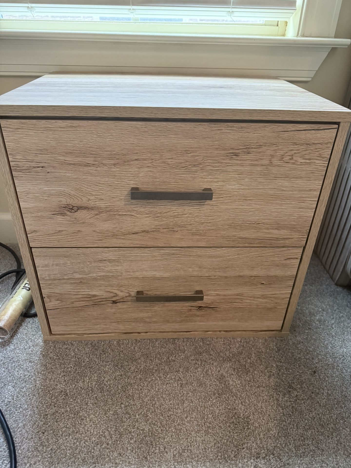 2 Drawer Nightstand - Light oak