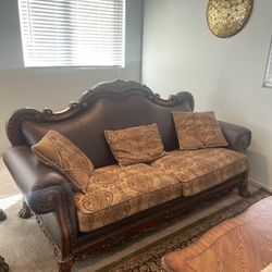 Beautiful Victorian Leather Couch